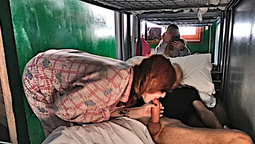 hostel sakso: büyük memeli kaşar beni iy...